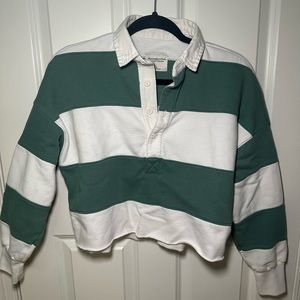 Abercrombie & Fitch Crop Sweatshirt